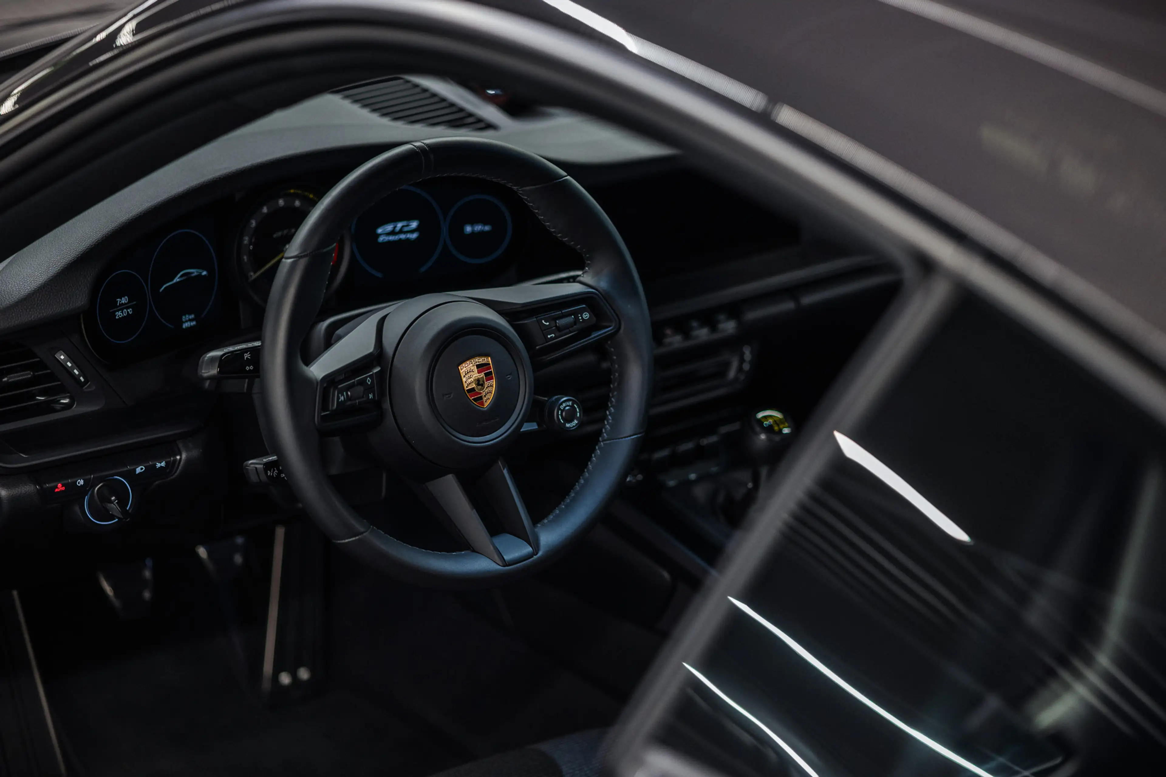 Porsche 992 4.0 GT3 Touring Btw auto, (€ 198.305,79 Ex B.T.W) — photo 2