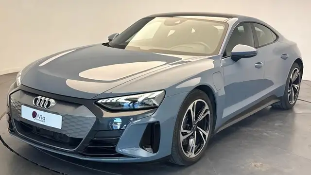 Audi e-tron GT E-TRON GT 476 QUATTRO
