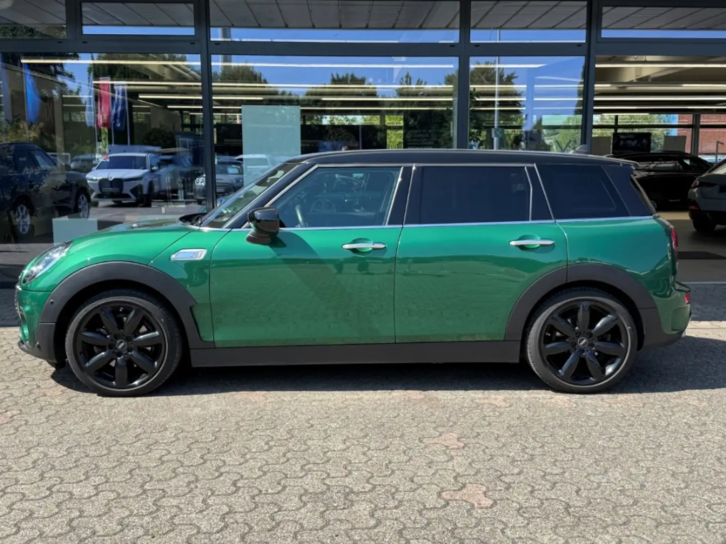 MINI Cooper SD Clubman ALL4 ACC HUD Sportsitze RFK Lederlenkrad Grün - 2