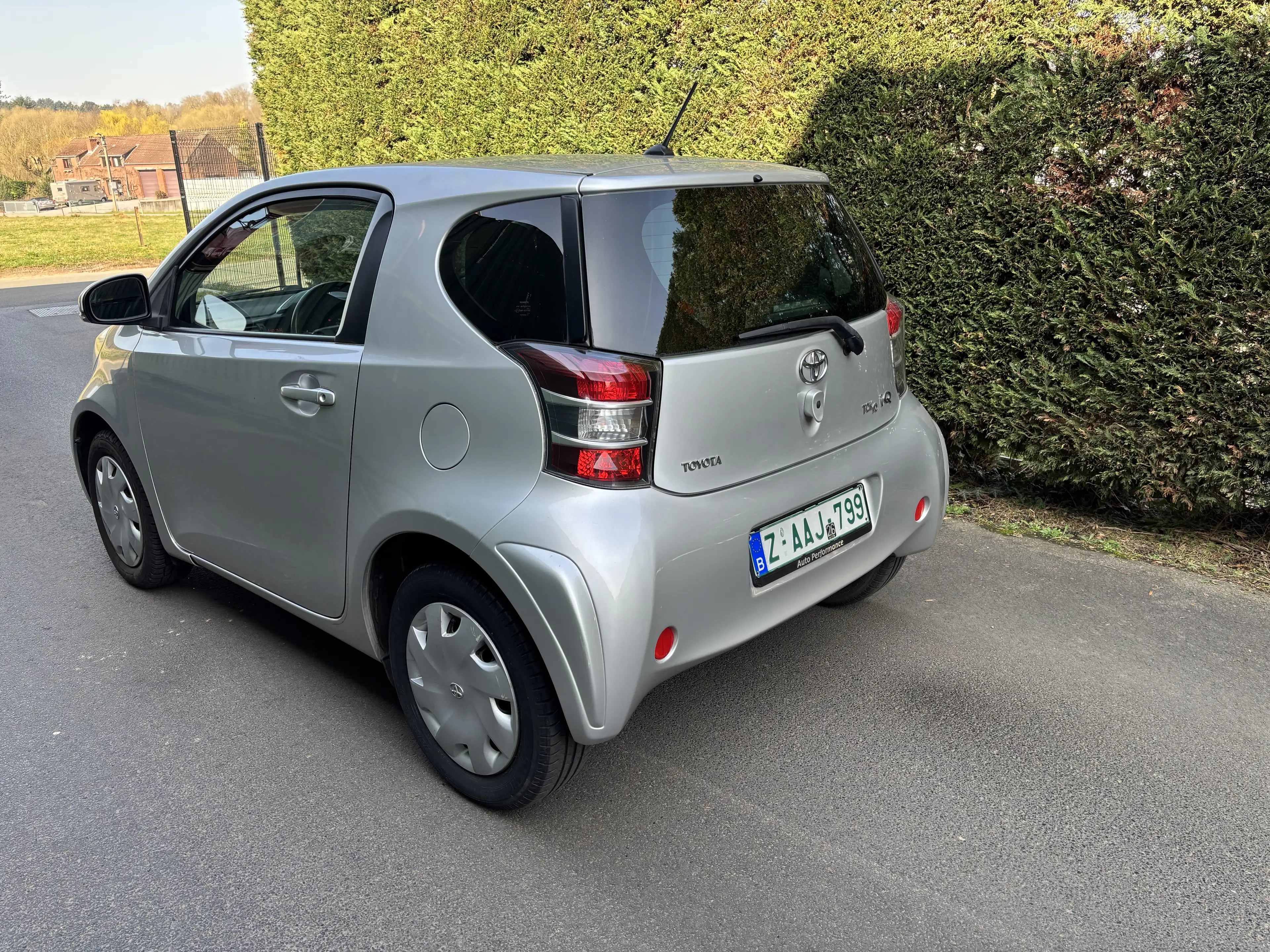 Toyota iQ iQ 1.0i VVT-i Luna — photo 6