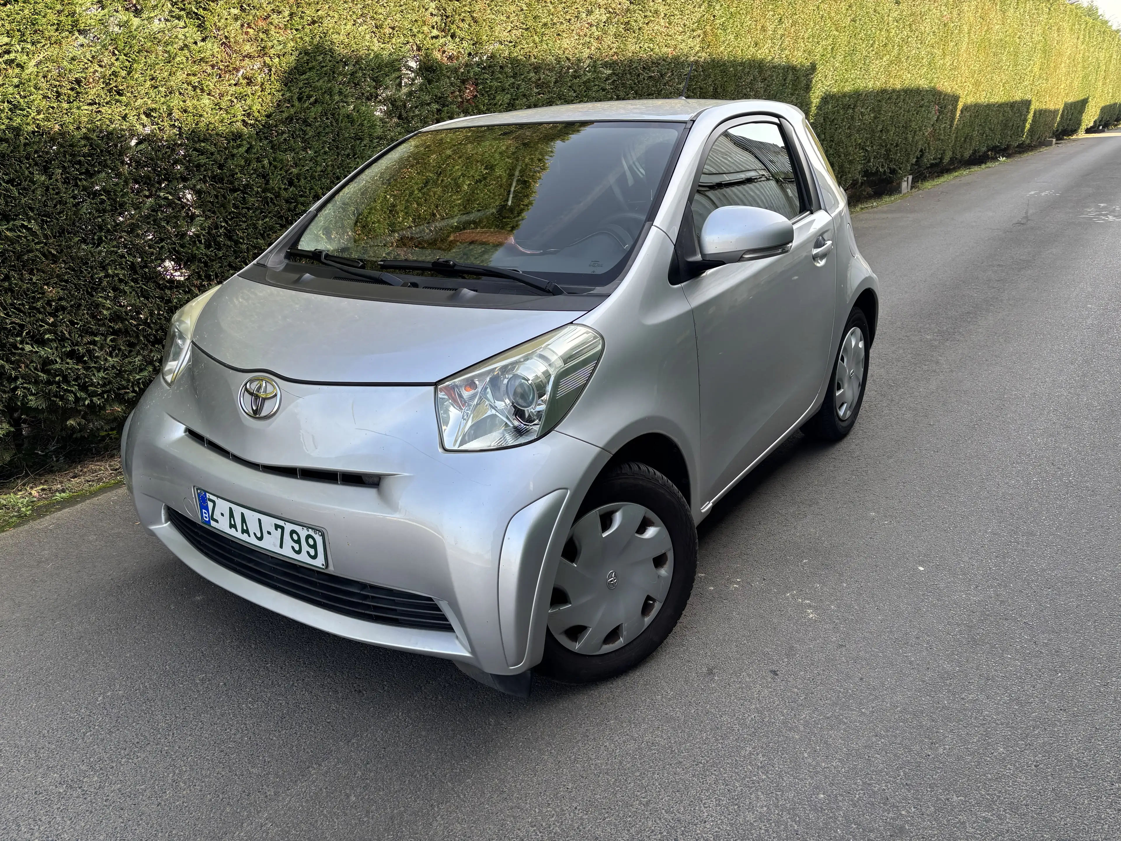 Toyota iQ iQ 1.0i VVT-i Luna