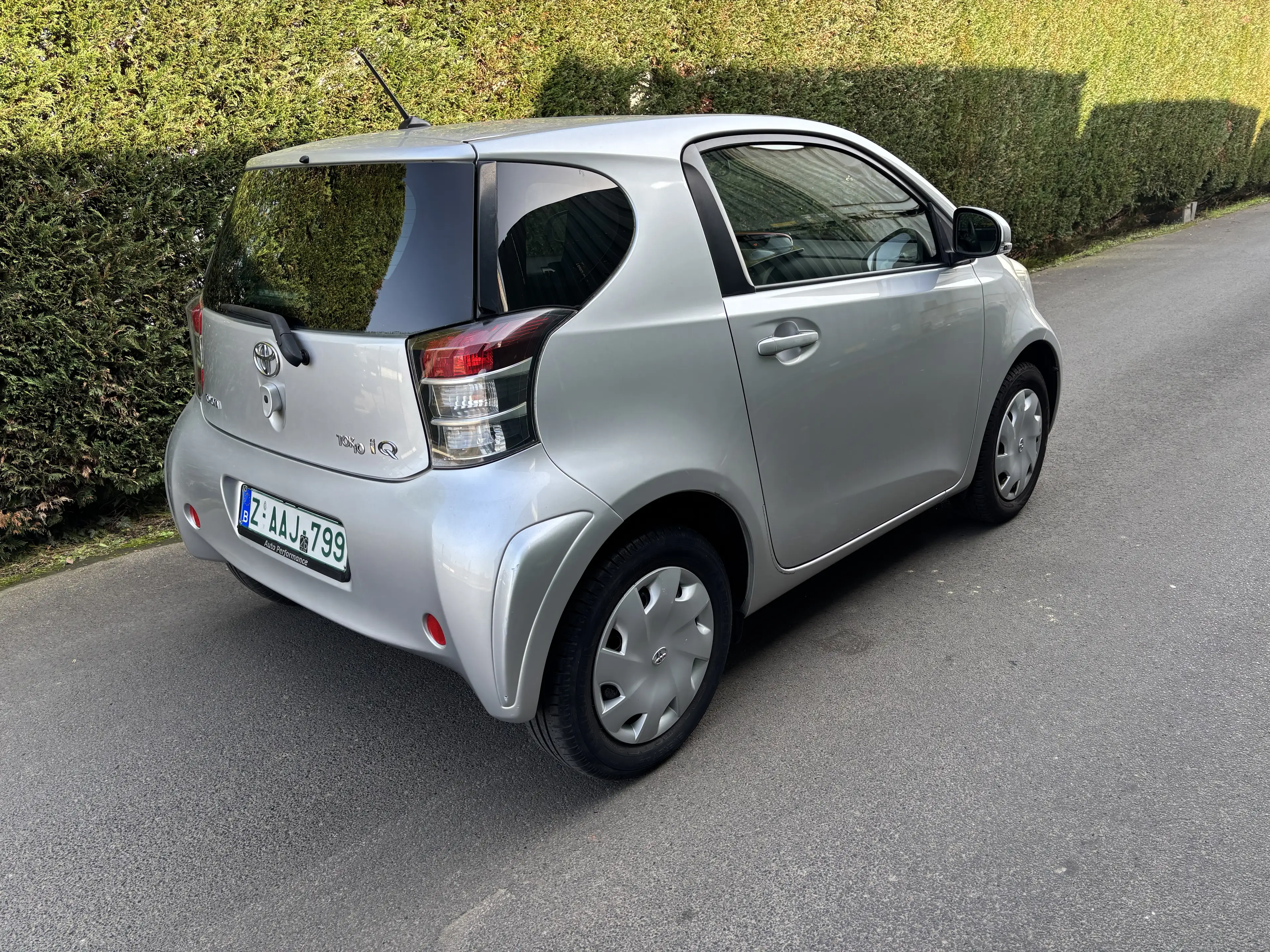 Toyota iQ iQ 1.0i VVT-i Luna — photo 9