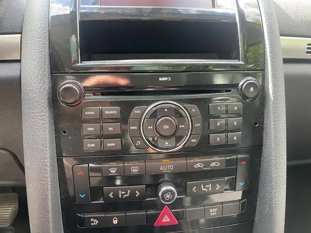 Peugeot 407 view 12