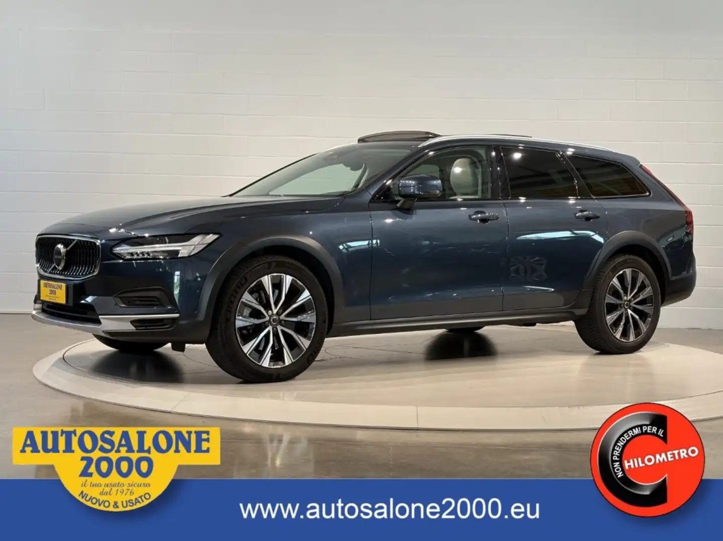 Volvo V90 Cross Country B4 2.0d AWD Plus Mild-Hybrid TETTO/PREZZO REALE Blau - 1