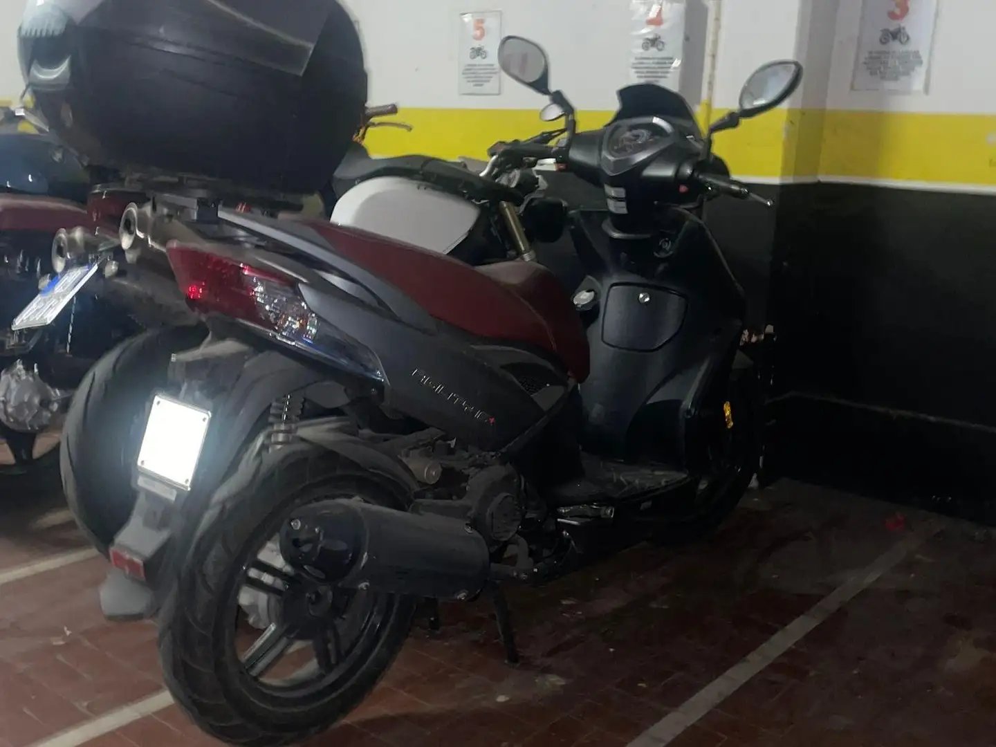 Kymco Agility 50 Grigio - 2