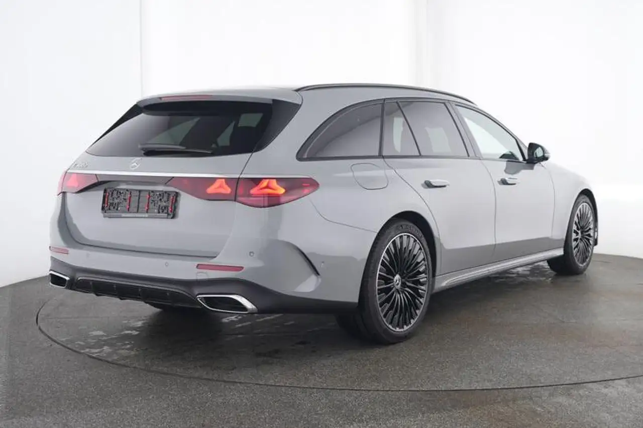 Mercedes-Benz E-Class 2026