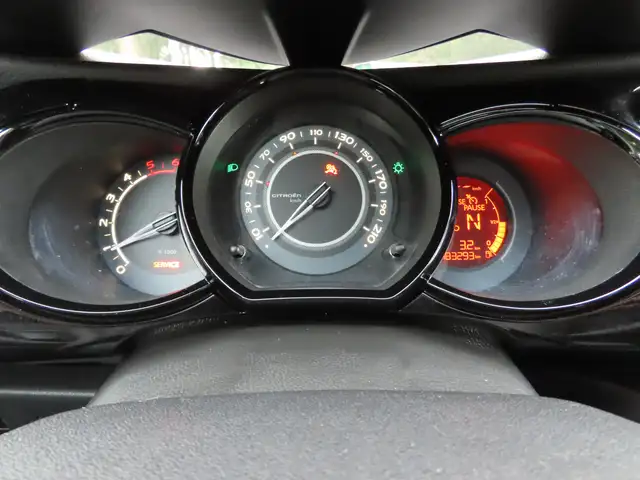 Citroen C3 view 11