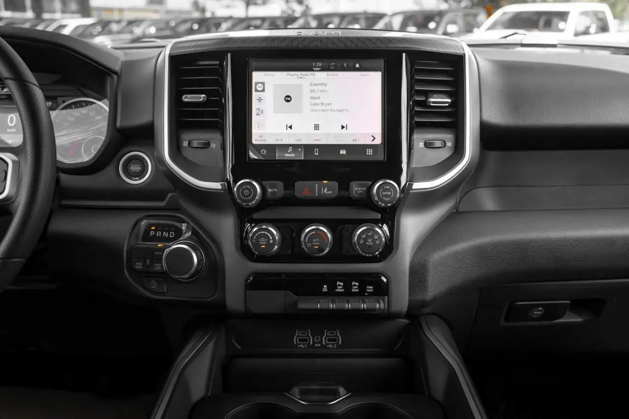 RAM 1500 fotografie RAM 1500