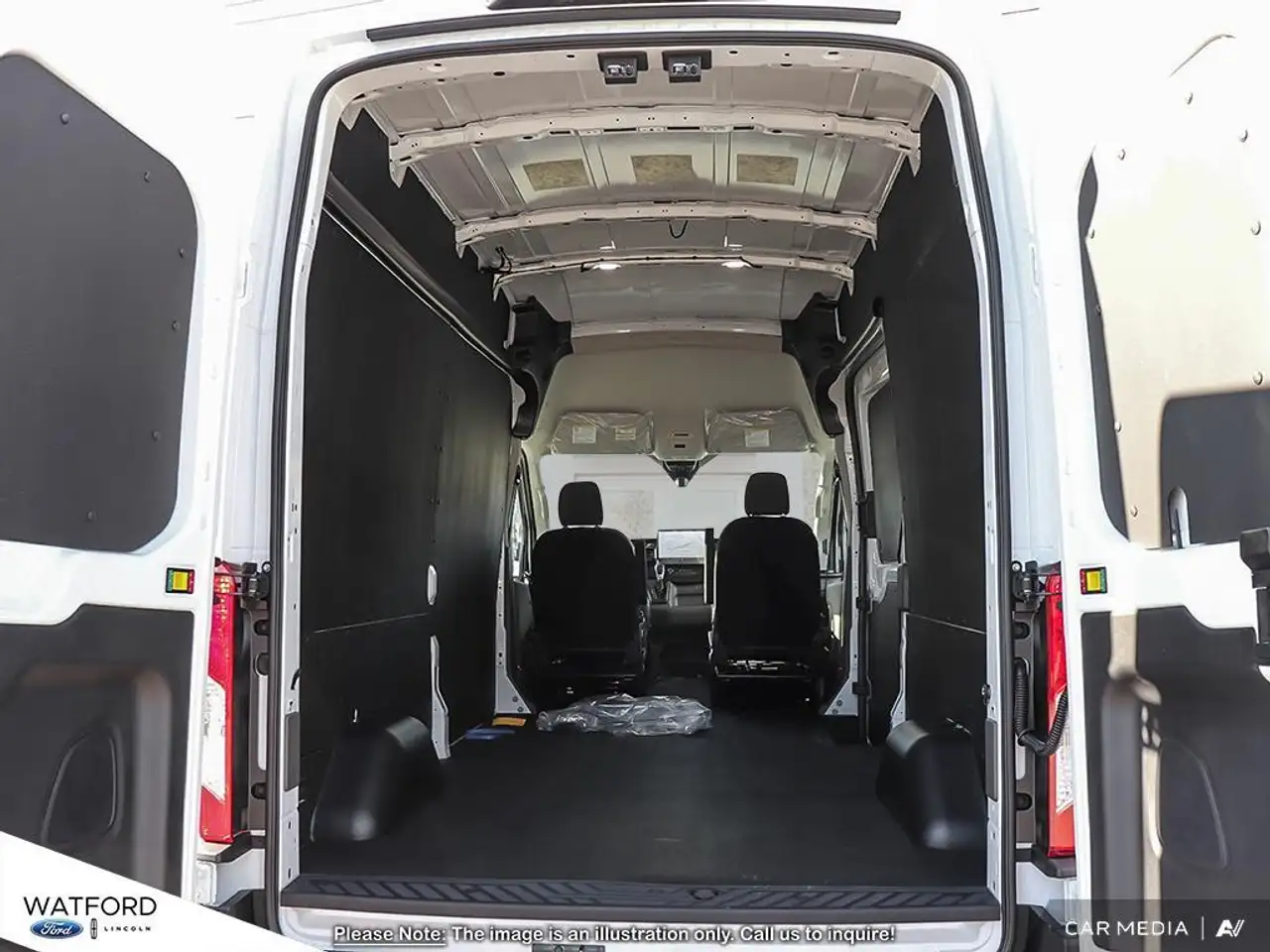 Ford Transit Cargo Van снимка Ford Transit Cargo Van