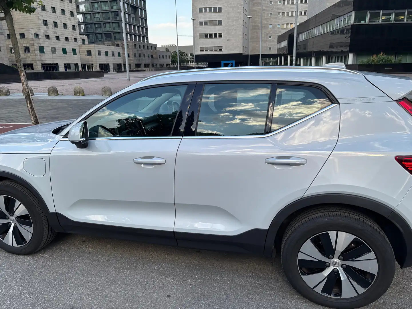 Volvo XC40 XC401.5 t4 phev Inscription Expression auto my21 Argento - 2