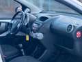 Peugeot 107 TÜV + INSPEKTION + REIFEN + BREMSEN NEU !!! Weiß - thumbnail 7