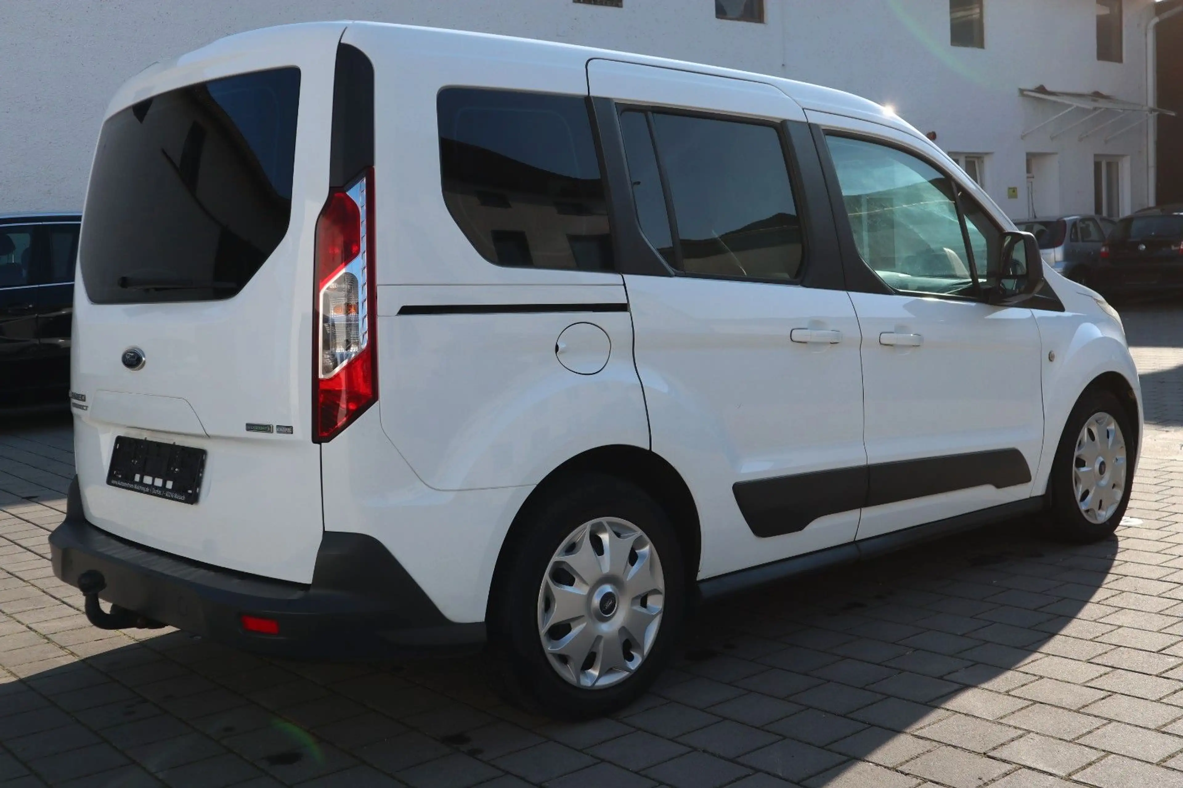 Ford Tourneo Connect Trend Service & TÜV NEU — photo 5