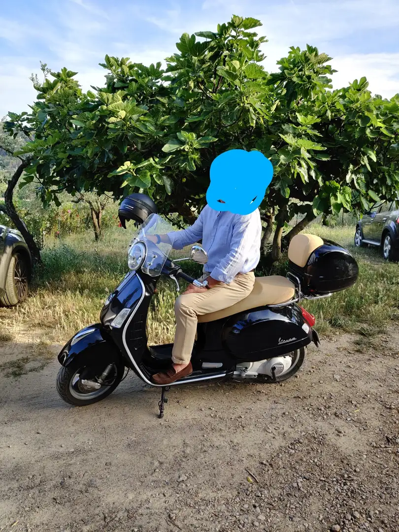 Vespa GTS 250 Schwarz - 2