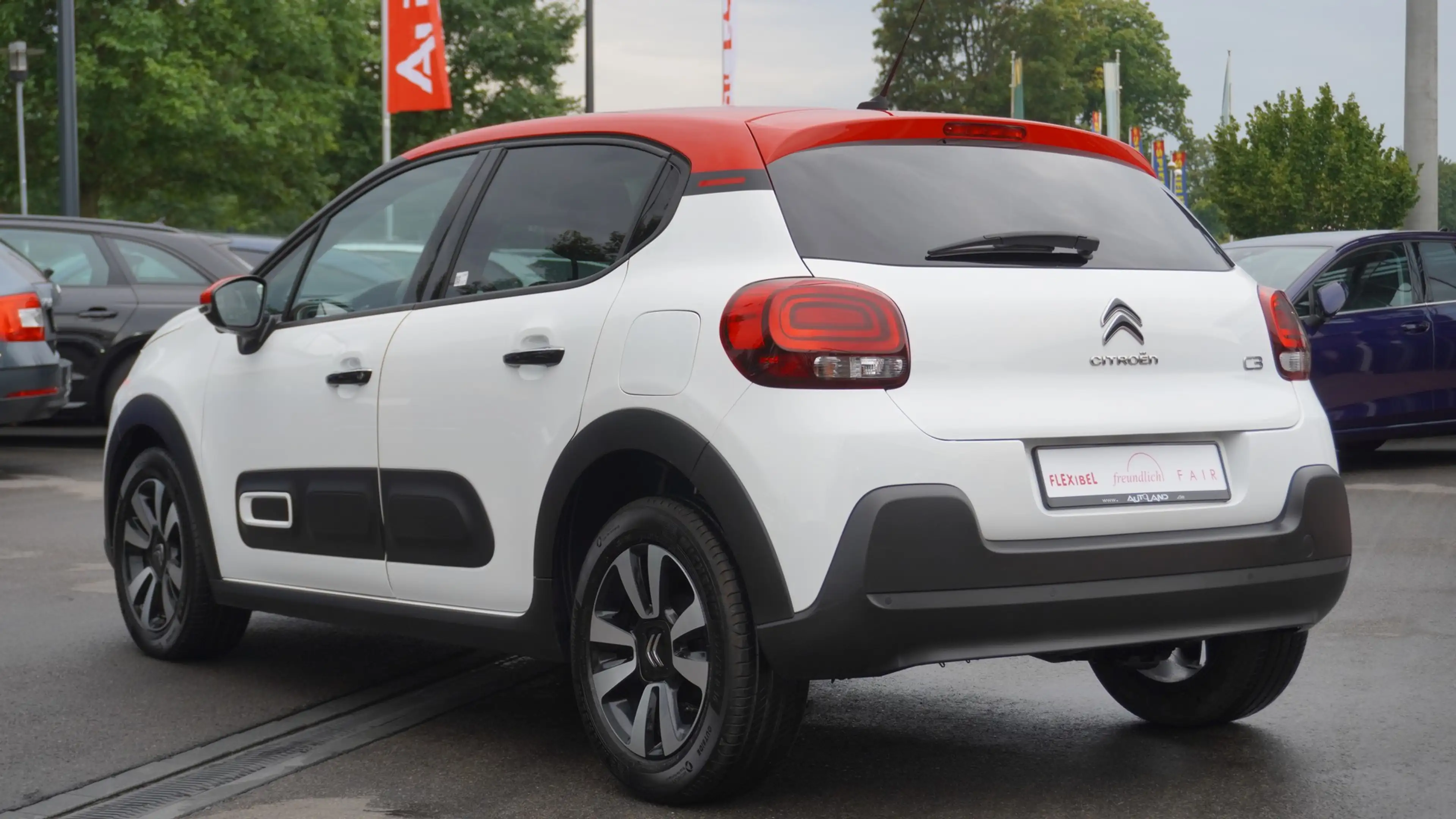 Citroen C3 PureTech 83 Shine LED Tempomat AppConnect — photo 7