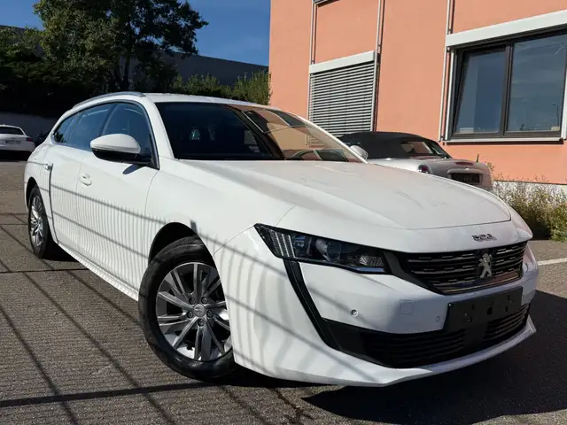 Peugeot 508 SW Active / 2.Hand / NAVI / LED