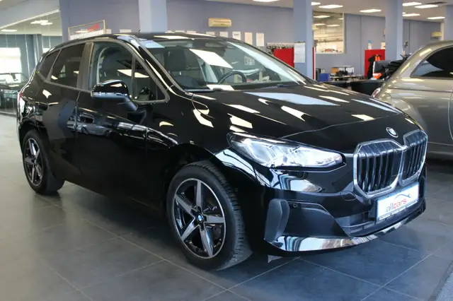 BMW 220 220i Active Tourer -  LED - Navi - Kamera - SHZ -