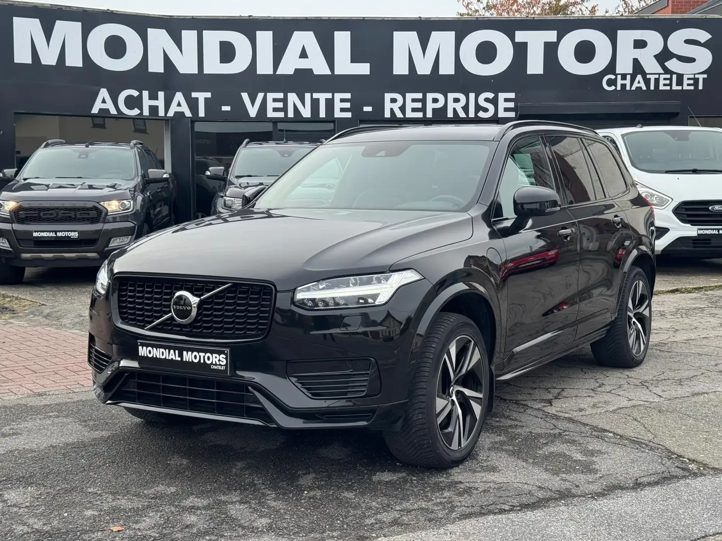 Volvo XC90 2.0 T8 303 CV TE Plug-in 4WD R-Design 7pl TVAC Noir - 1
