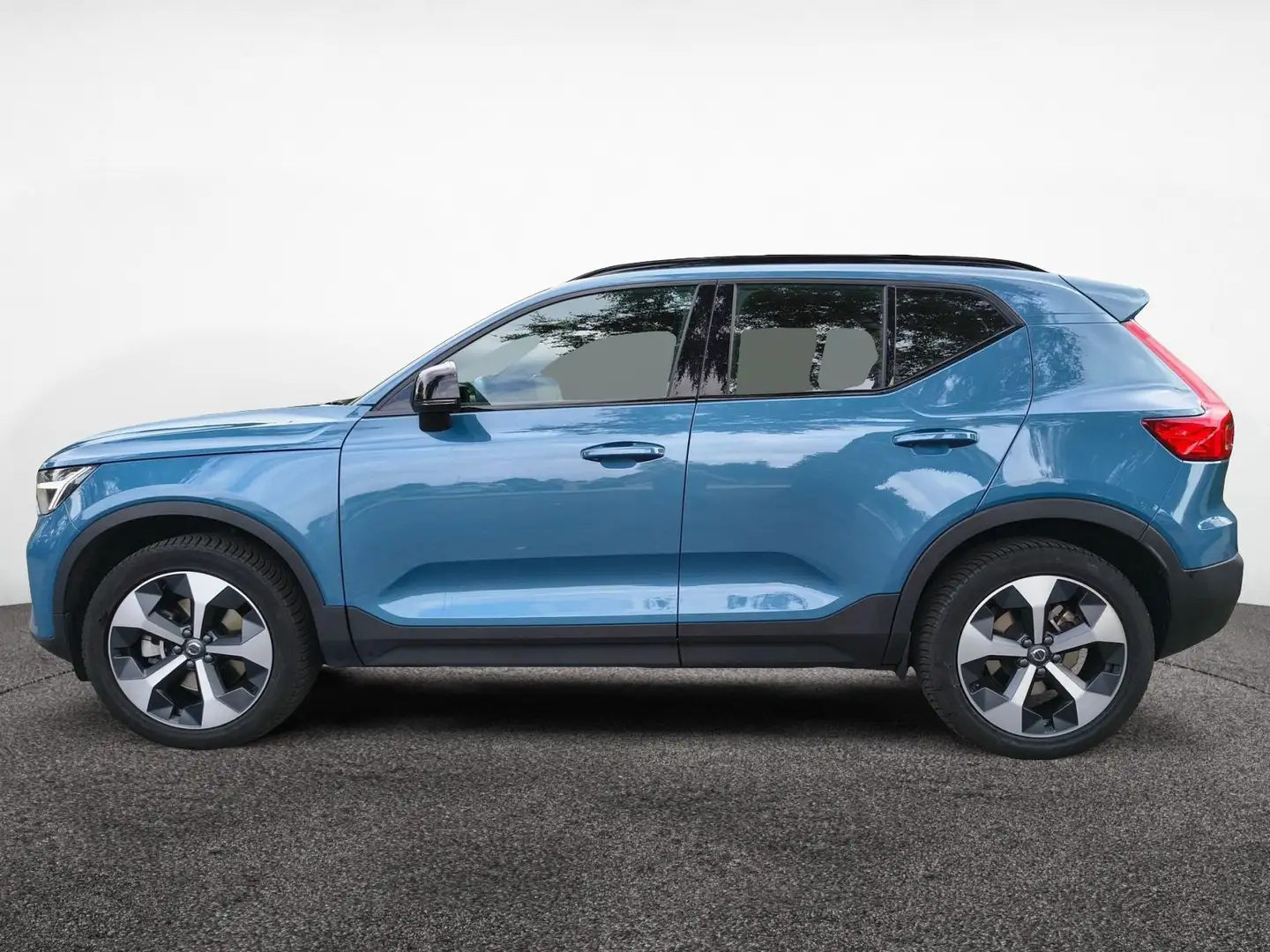 Volvo XC40 XC40 B3 automatico Ultimate Dark Blu/Azzurro - 2