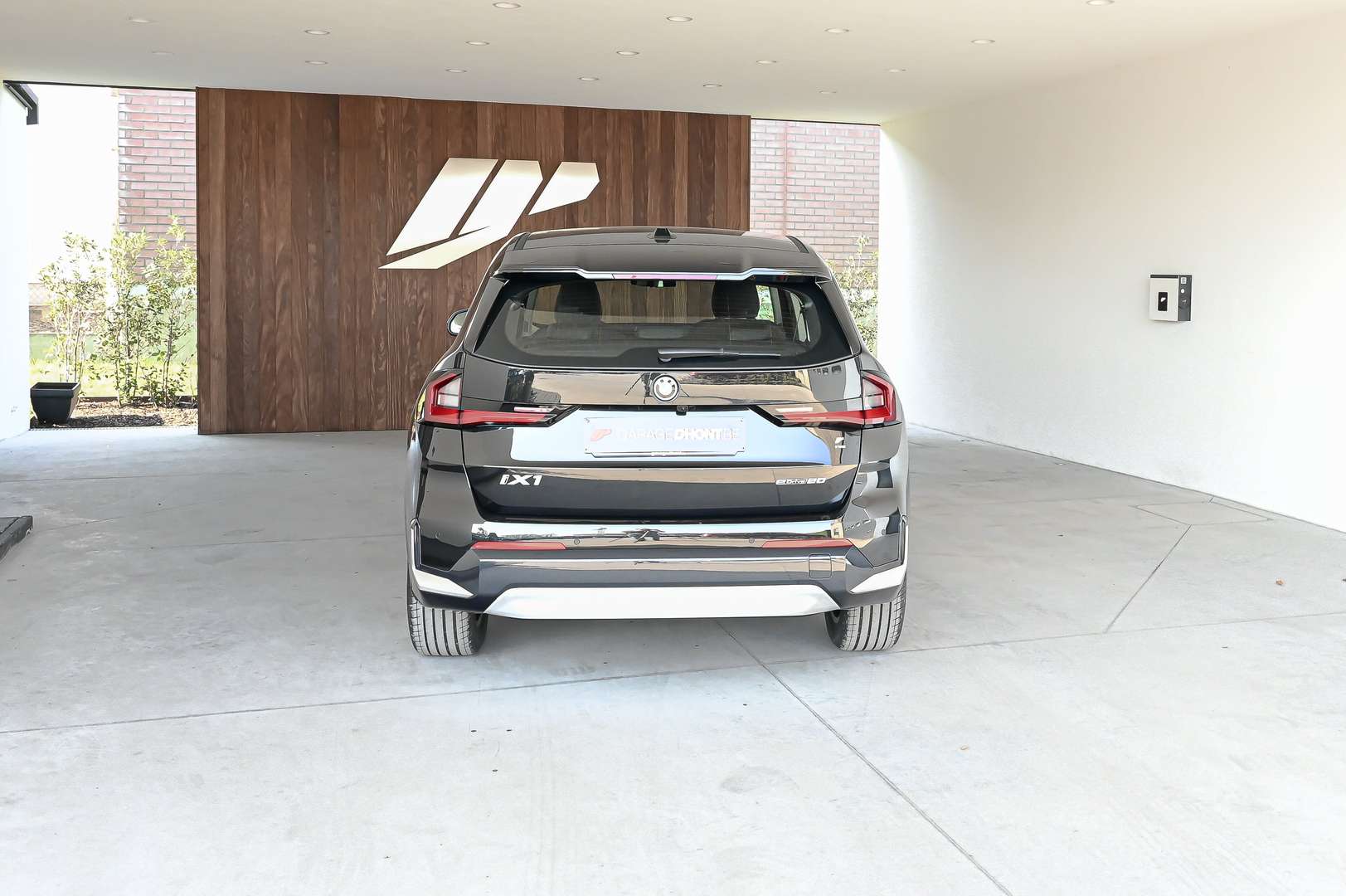 BMW IX1 EDrive20 - 2024 - Joinsteer - #11