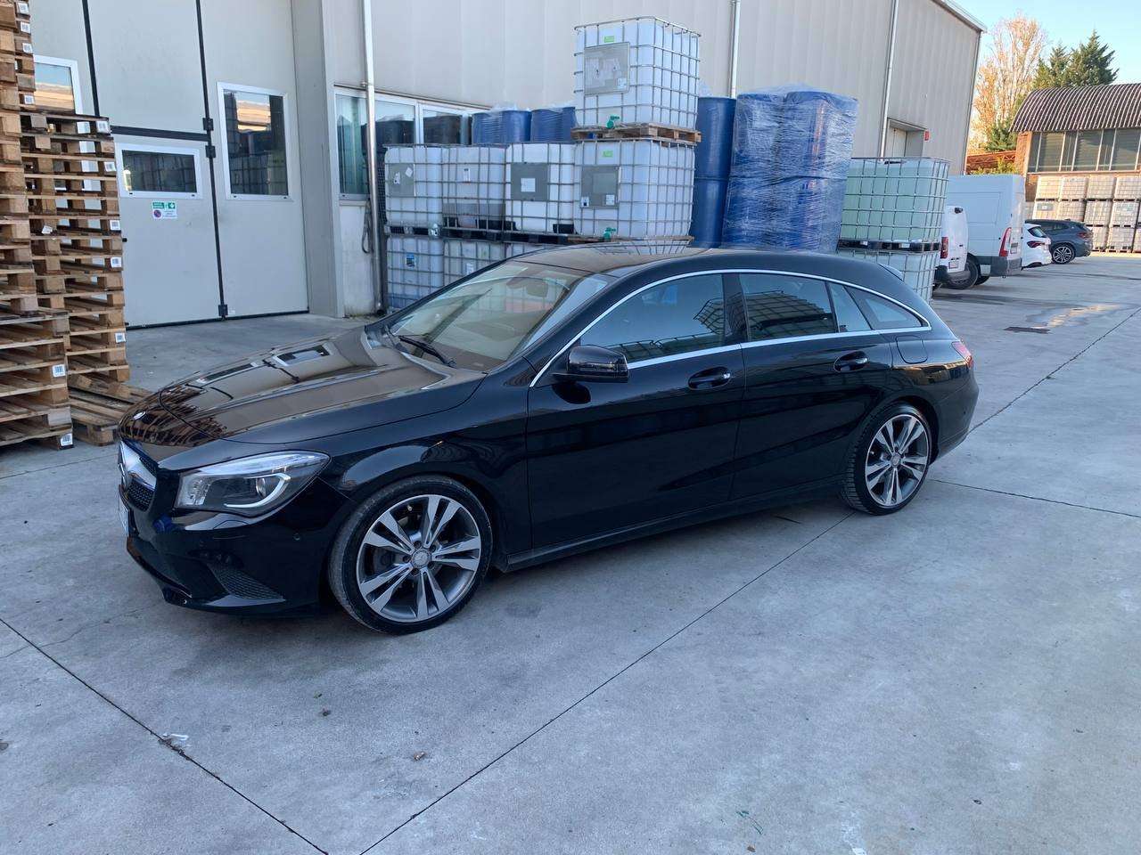 Mercedes-Benz CLA 220 CLA 220 CDI Shooting Brake