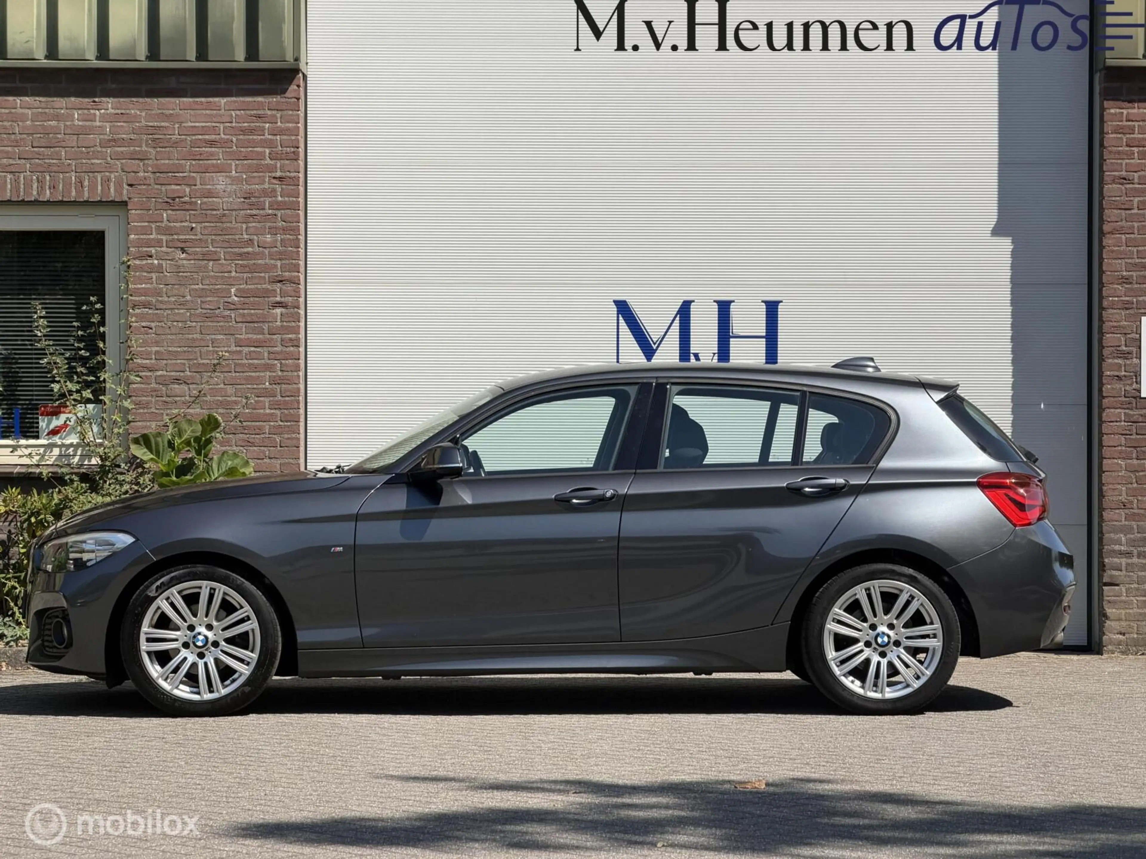 BMW 116 1-serie 116i LCI High Executive M-Sport Dealer Ond — photo 2