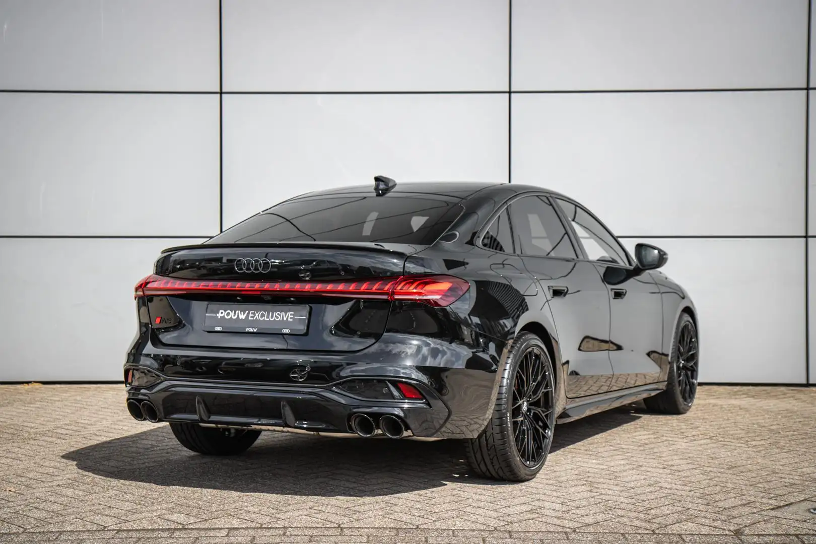 Audi A5 Limousine 35 TFSI 150pk Edition One Audi A5 Limous Fekete - 2