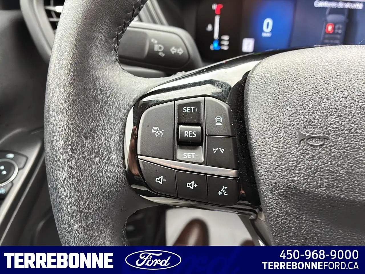 Ford Escape снимка Ford Escape
