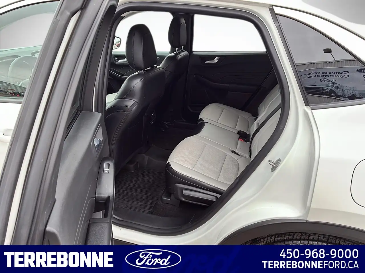 Ford Escape снимка Ford Escape