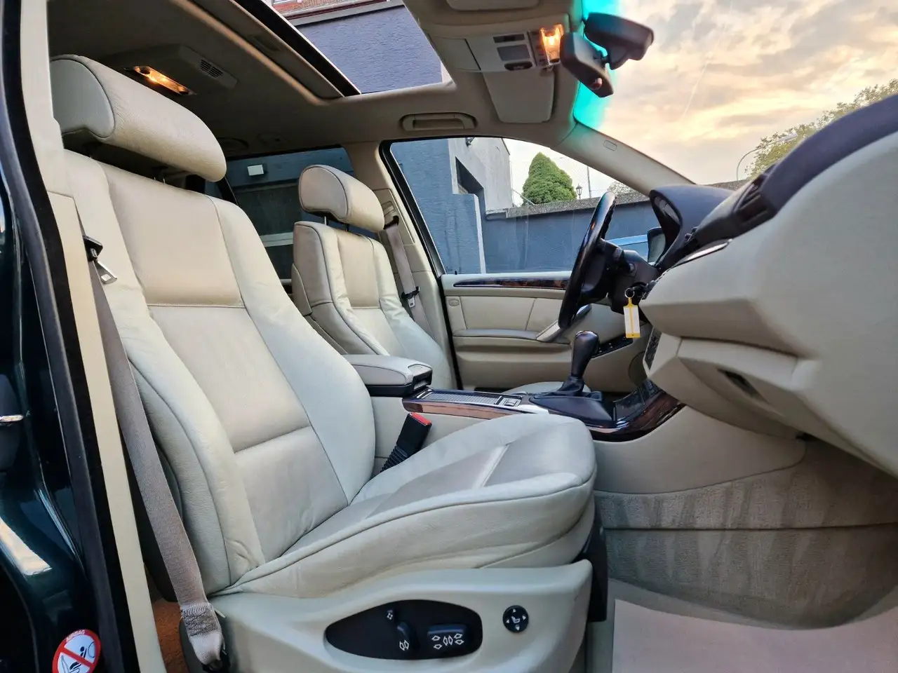 BMW X5 4.4i V8 +DEUTSCHES FAHRZEUG+3.HAND+, foto 11