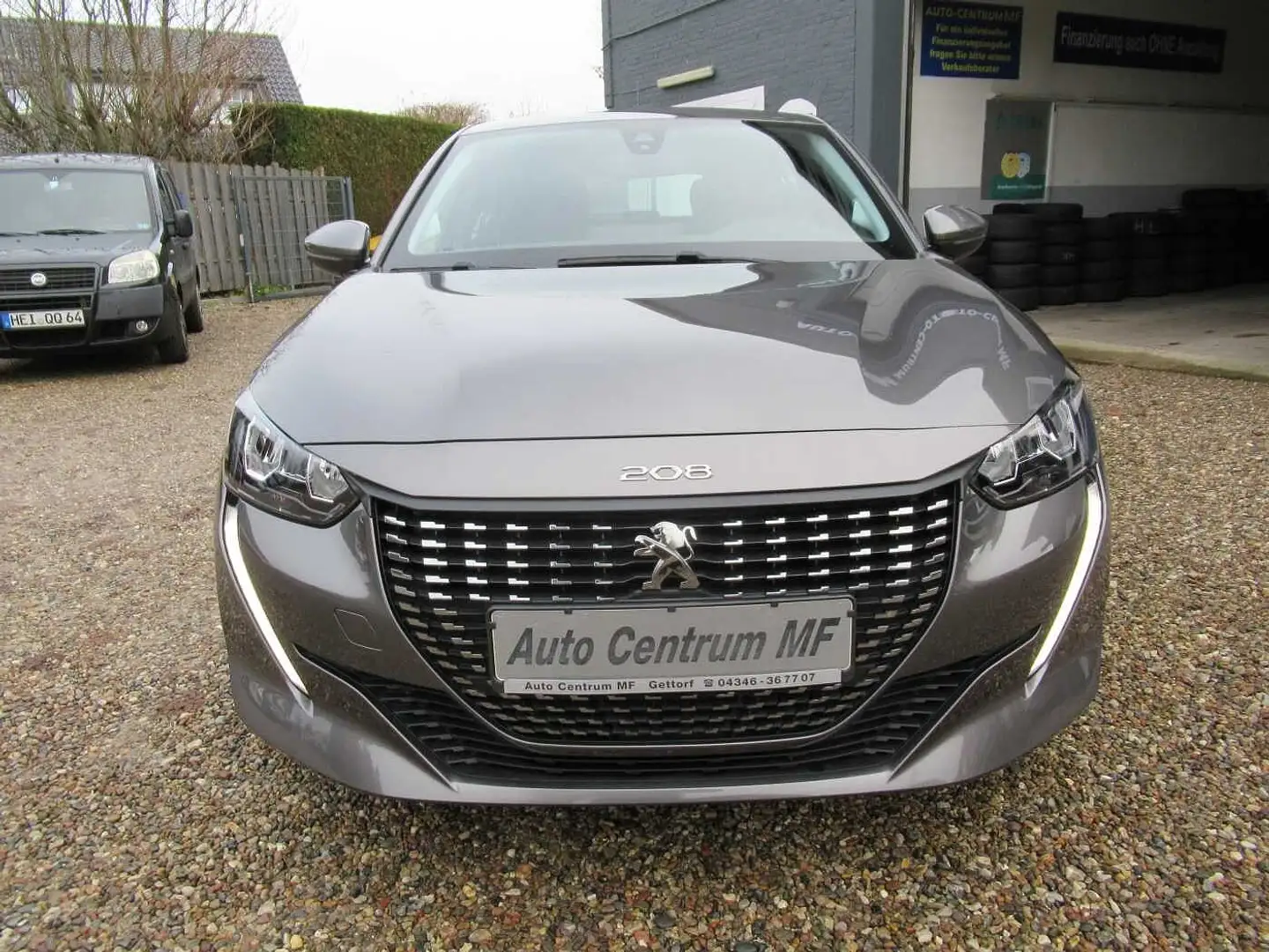 Peugeot 208 Active Pack Gris - 2