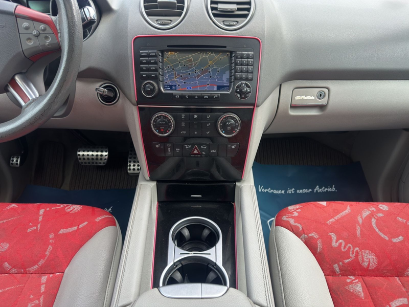 Mercedes-Benz ML 320 320 CDI 4Matic/Navi/Leder/SHZ/AHK/Schiebedach/ — photo 16