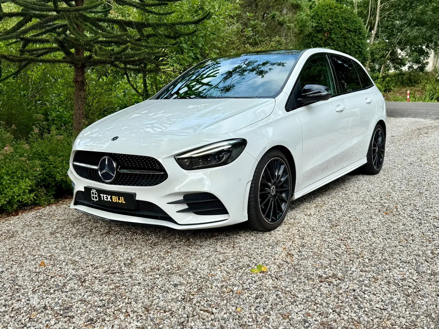 Mercedes-Benz B 200 AMG|Pano|Burmester|Camera Wit - 1