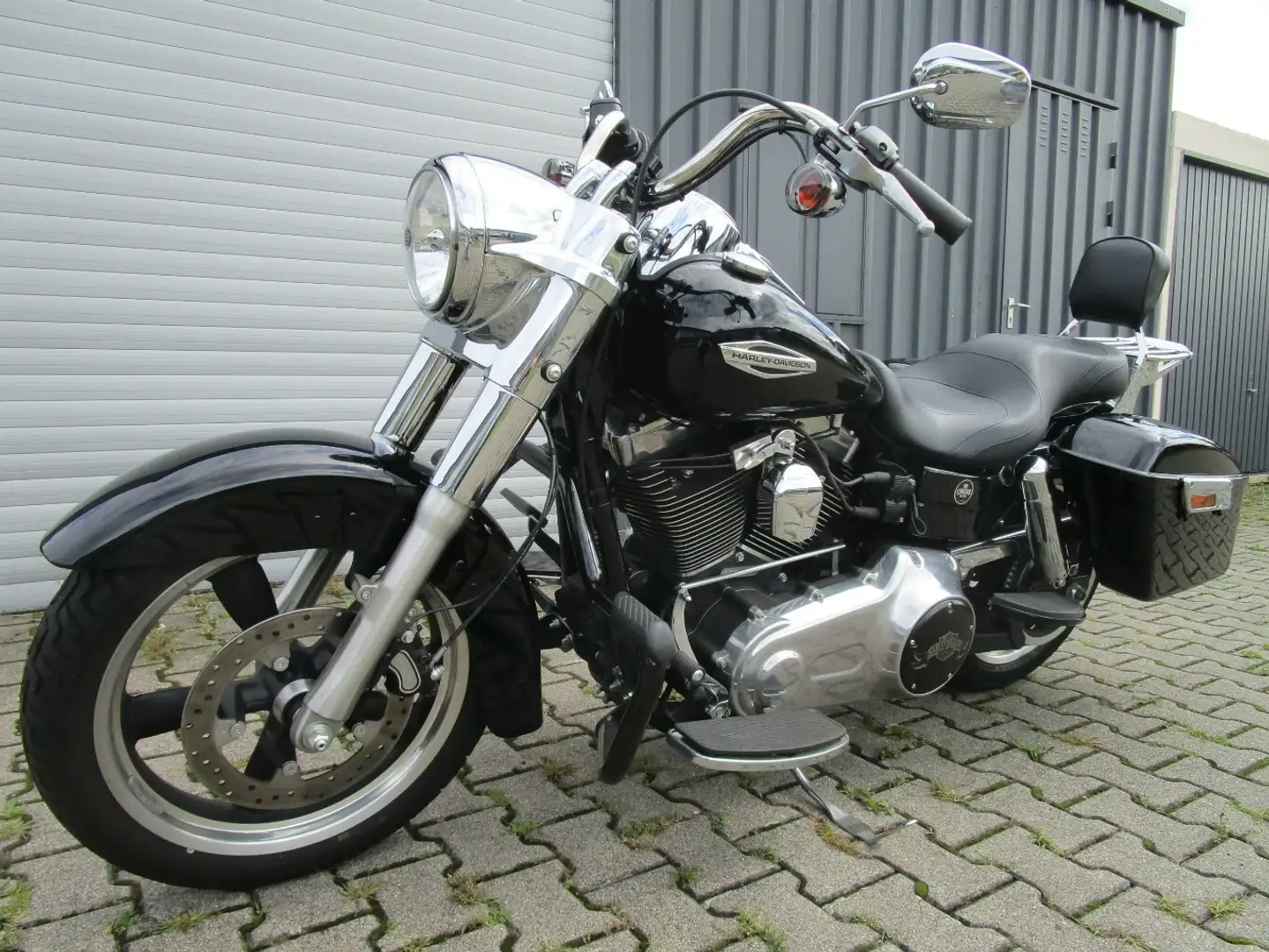 Harley-Davidson Switchback Dyna 103 FLD Black - 2