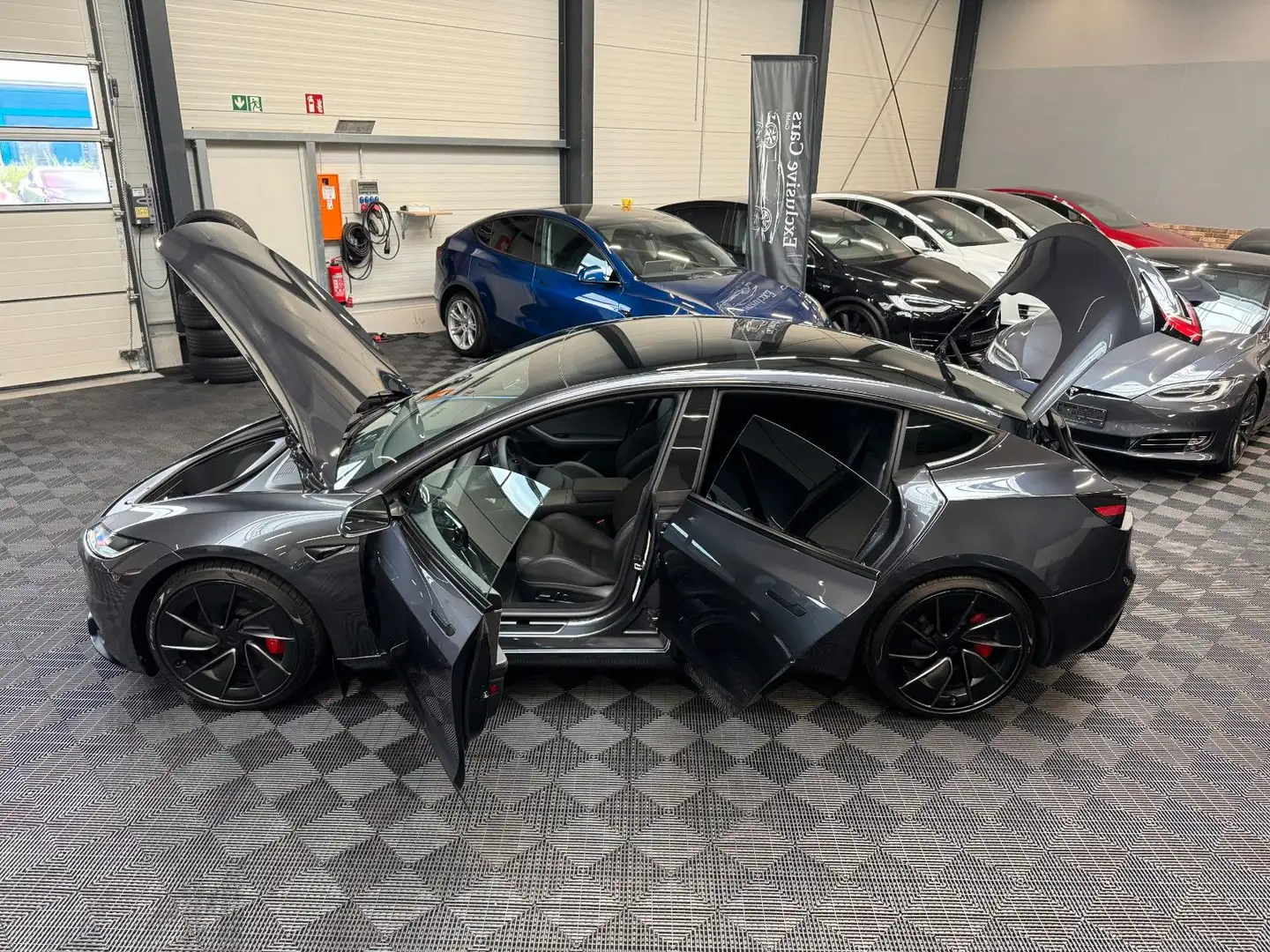 Tesla Model 3 MODEL 3 PERFORMANCE HIGHLAND Gri - 2