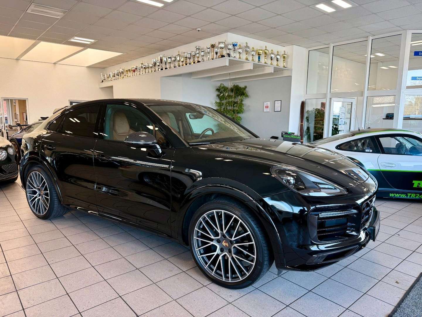 Porsche Cayenne II Platinum Edition -  - Joinsteer - #1