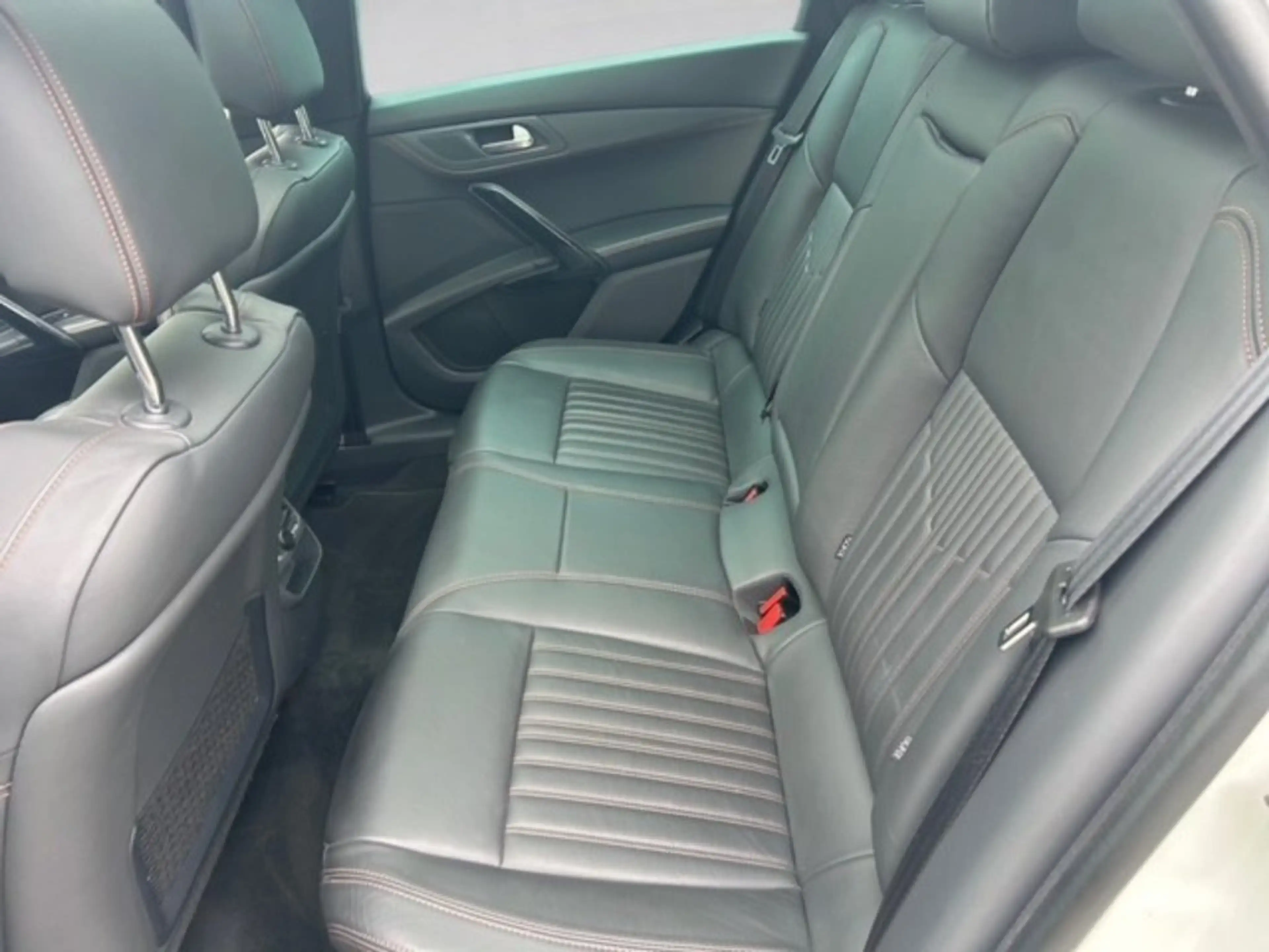 Peugeot 508 SW 2,0 BlueHDI 180 S&S EAT6 RXH Aut. — photo 7