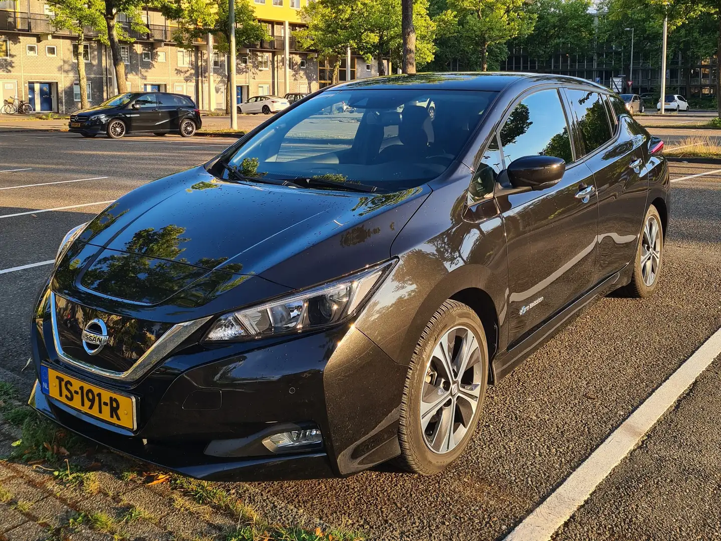 Nissan Leaf Nissan Leaf 40kWh 2.ZERO Edition | 2018 Negro - 1