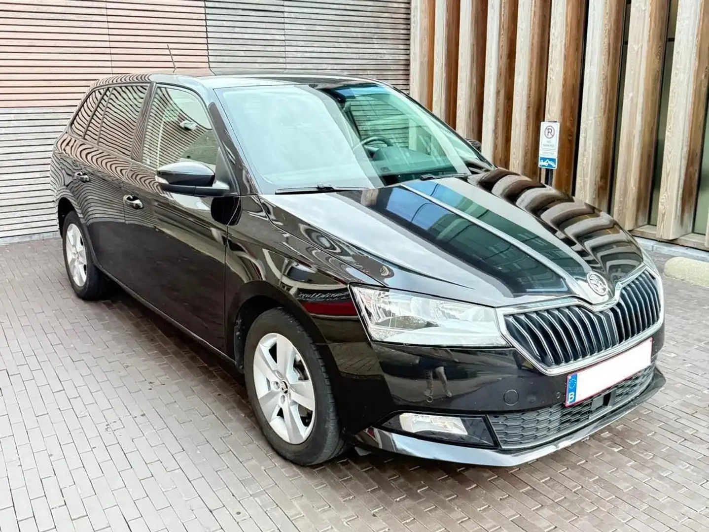 Skoda Fabia Fabia Combi 1.0 TSI Active Noir - 1