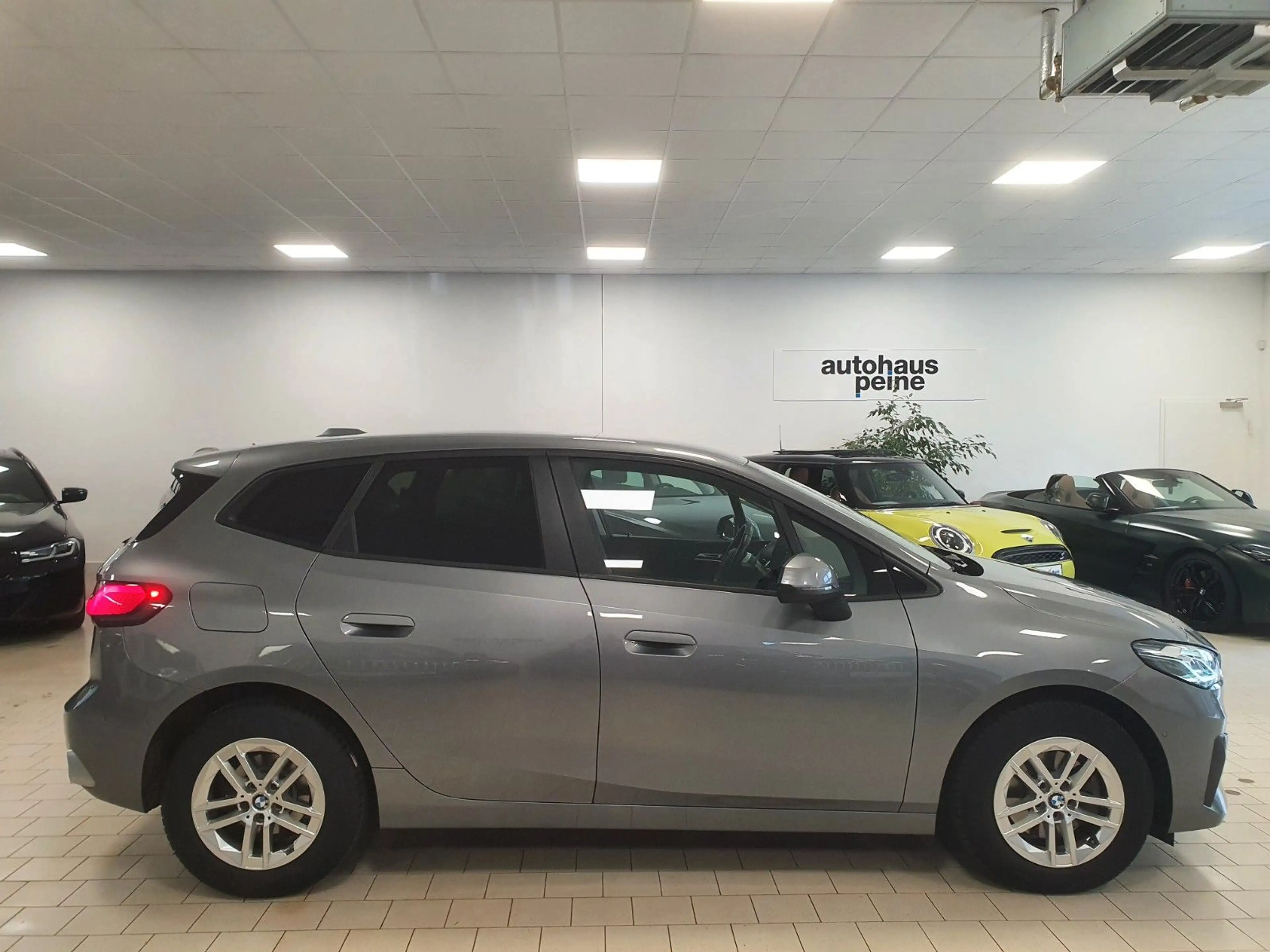 BMW 218 218i AT/Aut/Kamera&FerrnLichtAss/KeyLes/Ad.LED — photo 11