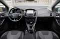 Ford Focus 1.5 Titanium 182 PK | Navigatie | Stoelverwarming Grijs - thumbnail 3