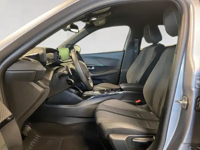 Peugeot 2008 view 7
