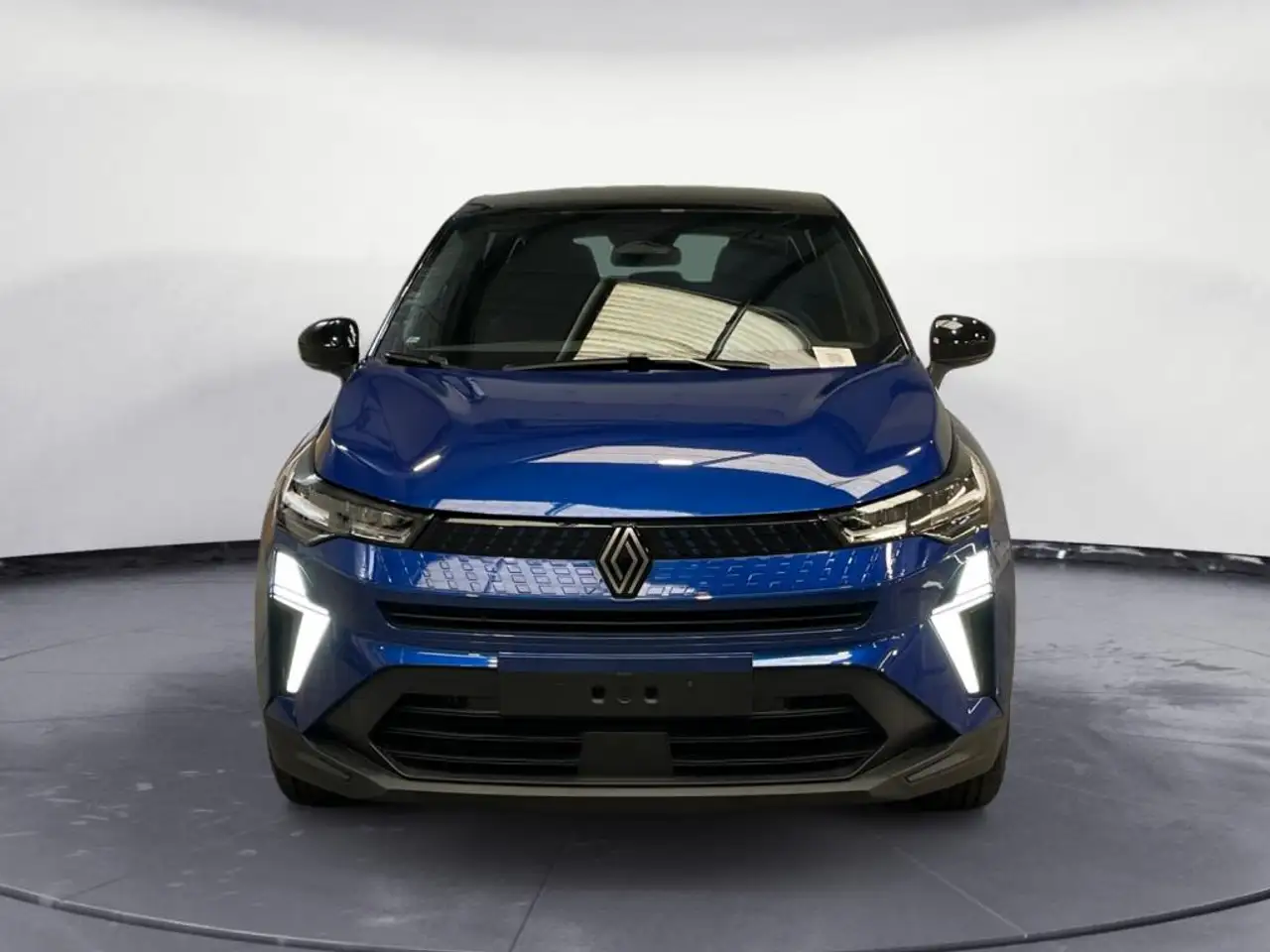 Renault Captur — photo 8