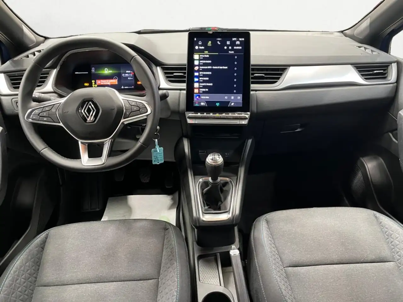 Renault Captur — photo 9