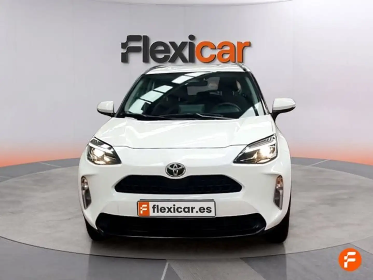 Toyota Yaris Cross 130H Active Blanco - 2