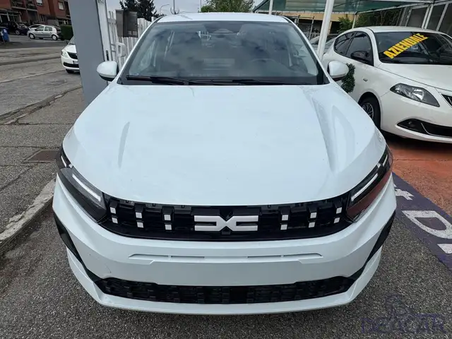 Dacia Sandero in White for sale