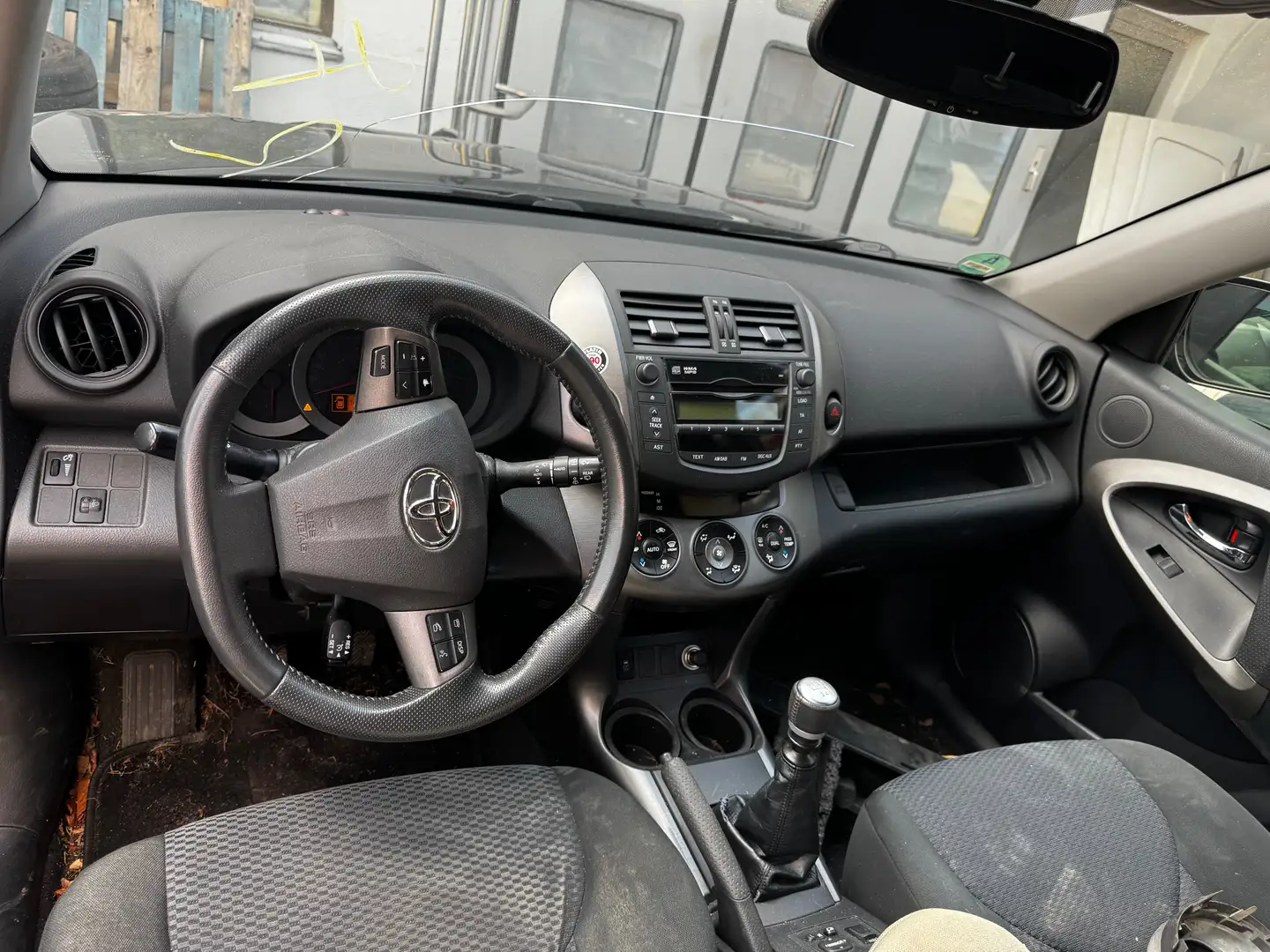 Toyota RAV 4 2.2 D-4D 4x4 Life EURO 5 Noir - 2