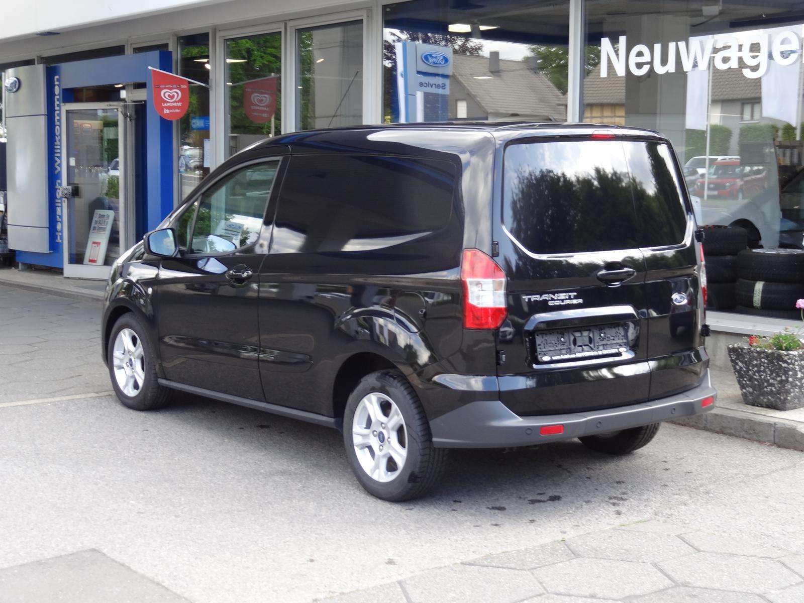 Ford Transit Courier