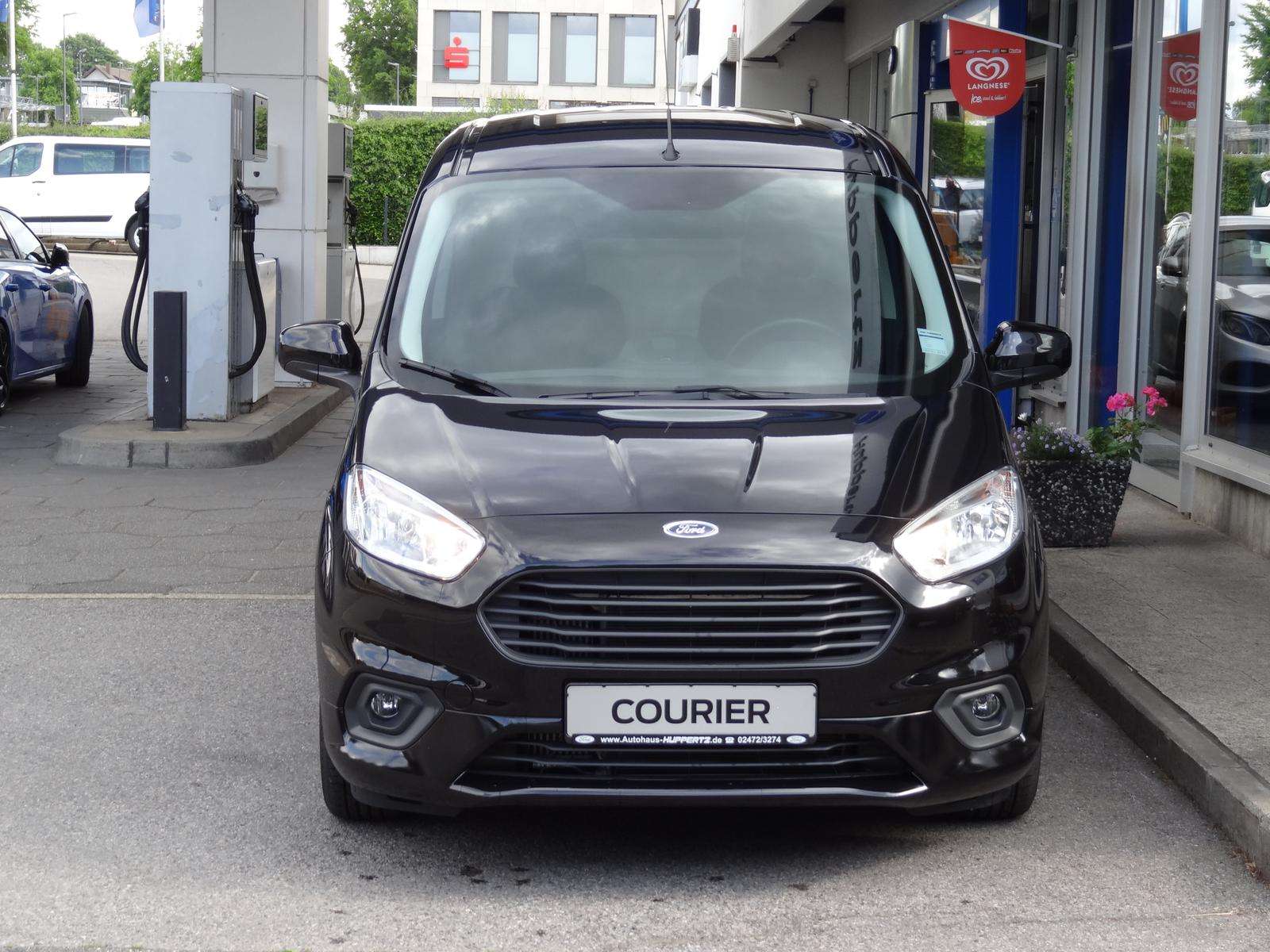 Ford Transit Courier