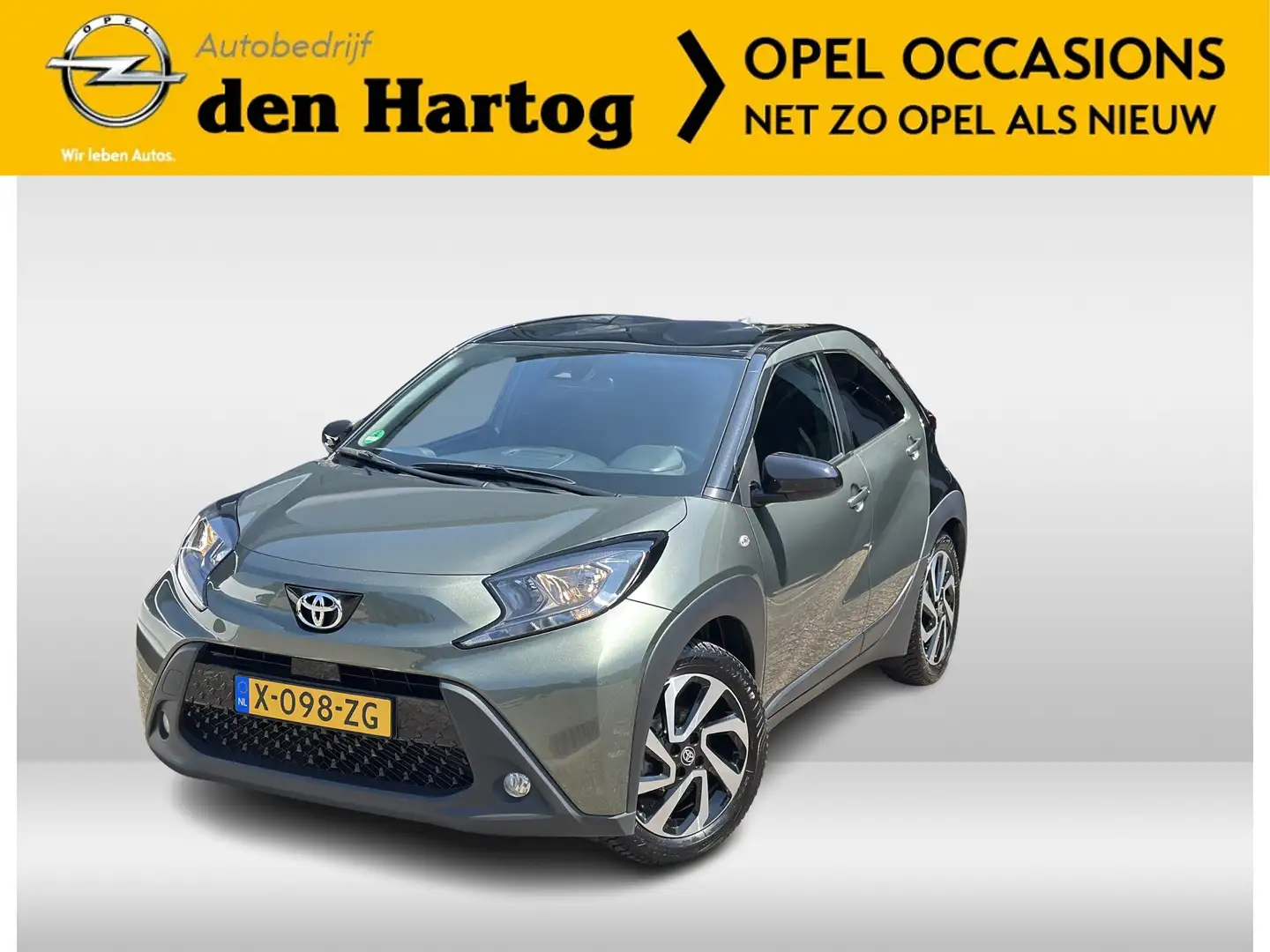 Toyota Aygo X 1.0 VVT-i MT Pulse Airco/Carplay/Camera/Stoel verw Groen - 1