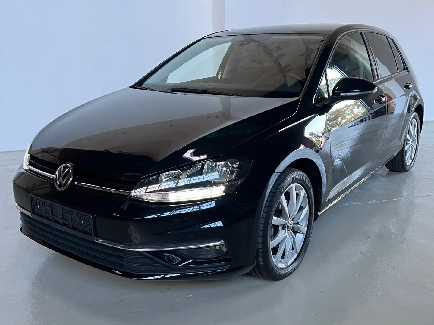Volkswagen Golf VII Lim. Comfortline  *Automatik* Schwarz - 1